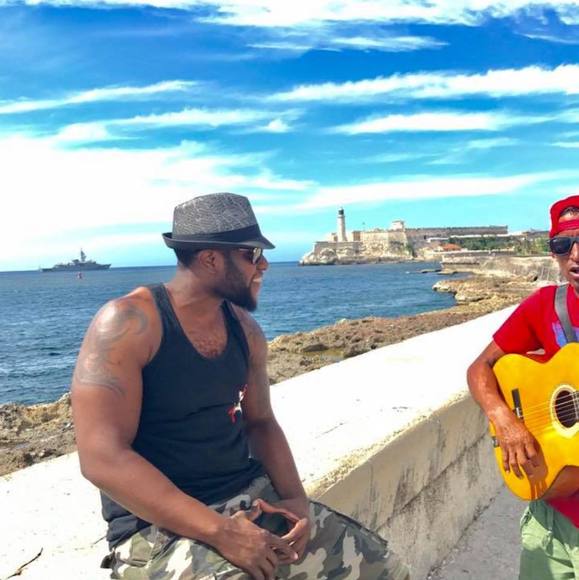 Meet your Posher, Calvin - Picture 1 of 1